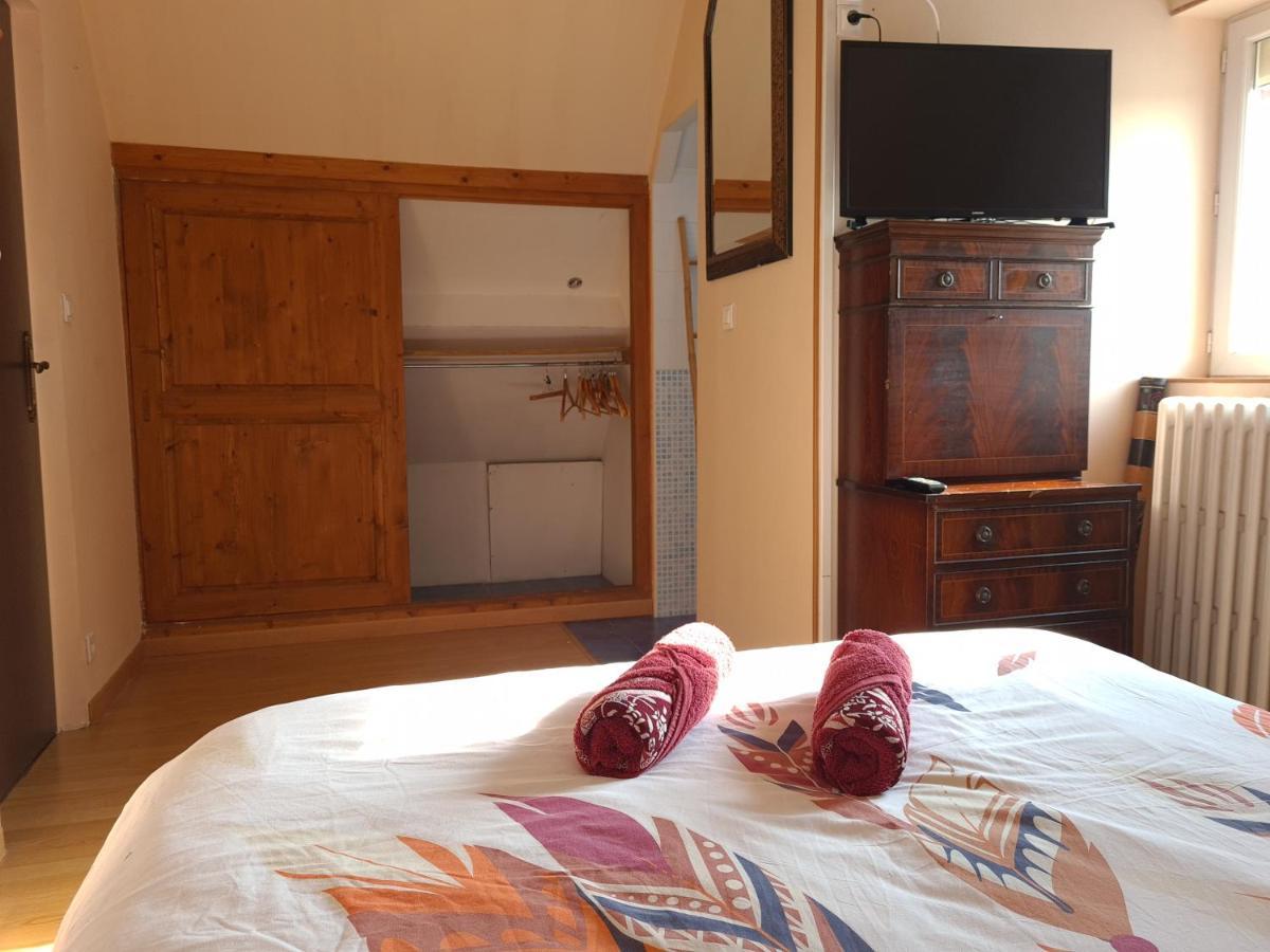 Apakabar Homestay - Proche Gare Melun, Parking Prive, Netflix La Rochette  Exteriör bild