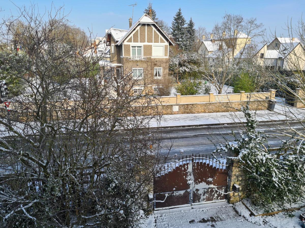 Apakabar Homestay - Proche Gare Melun, Parking Prive, Netflix La Rochette  Exteriör bild