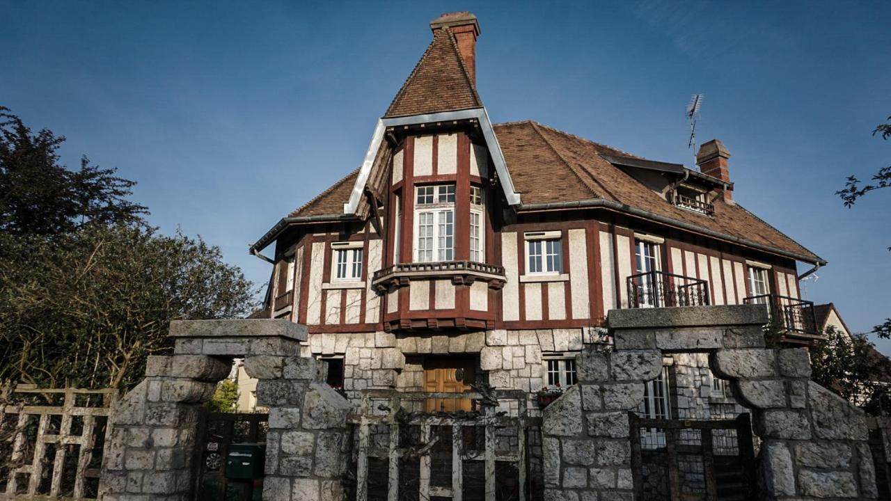 Apakabar Homestay - Proche Gare Melun, Parking Prive, Netflix La Rochette  Exteriör bild